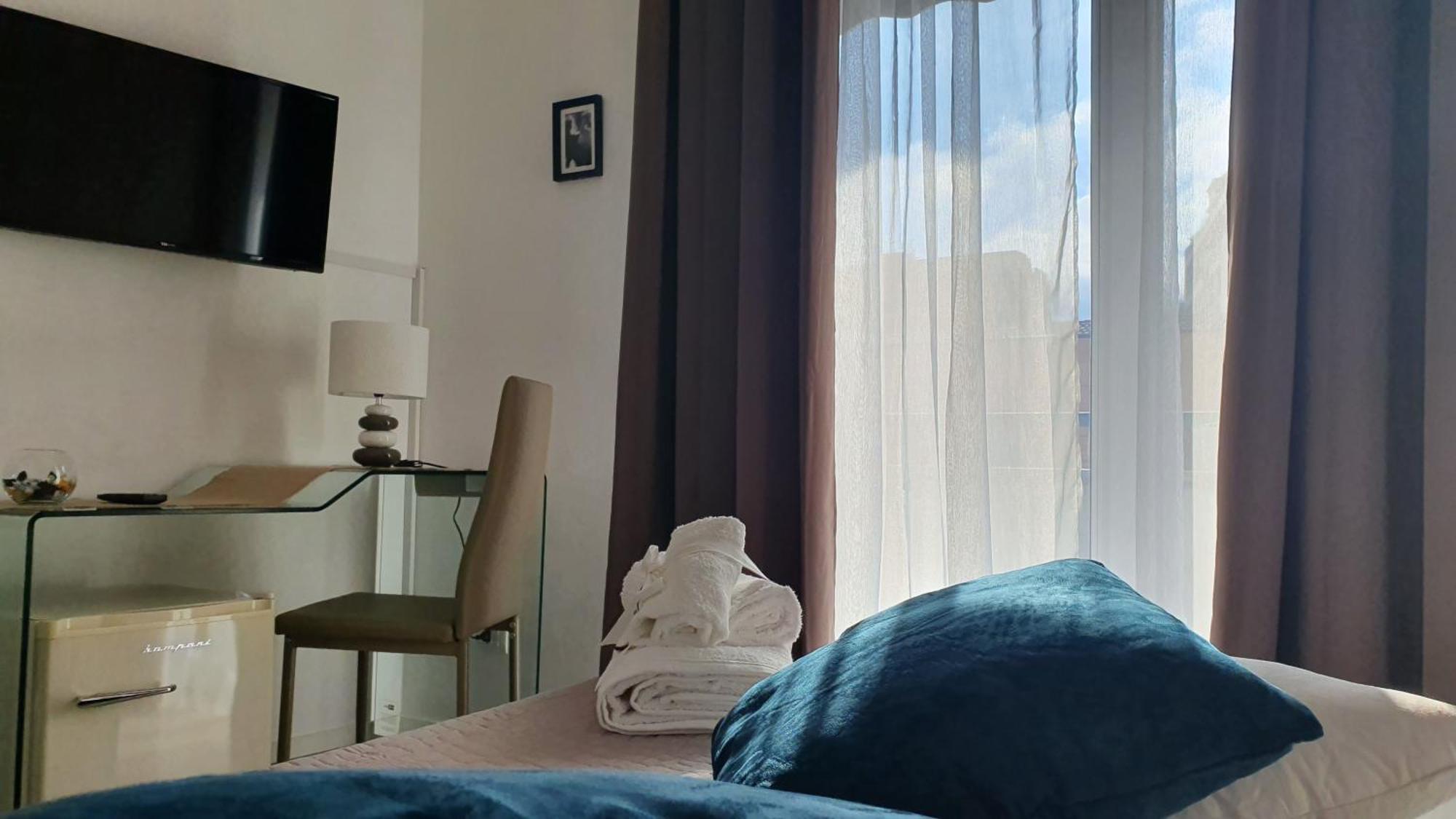 パレルモ Location10 Bed & Breakfast エクステリア 写真
